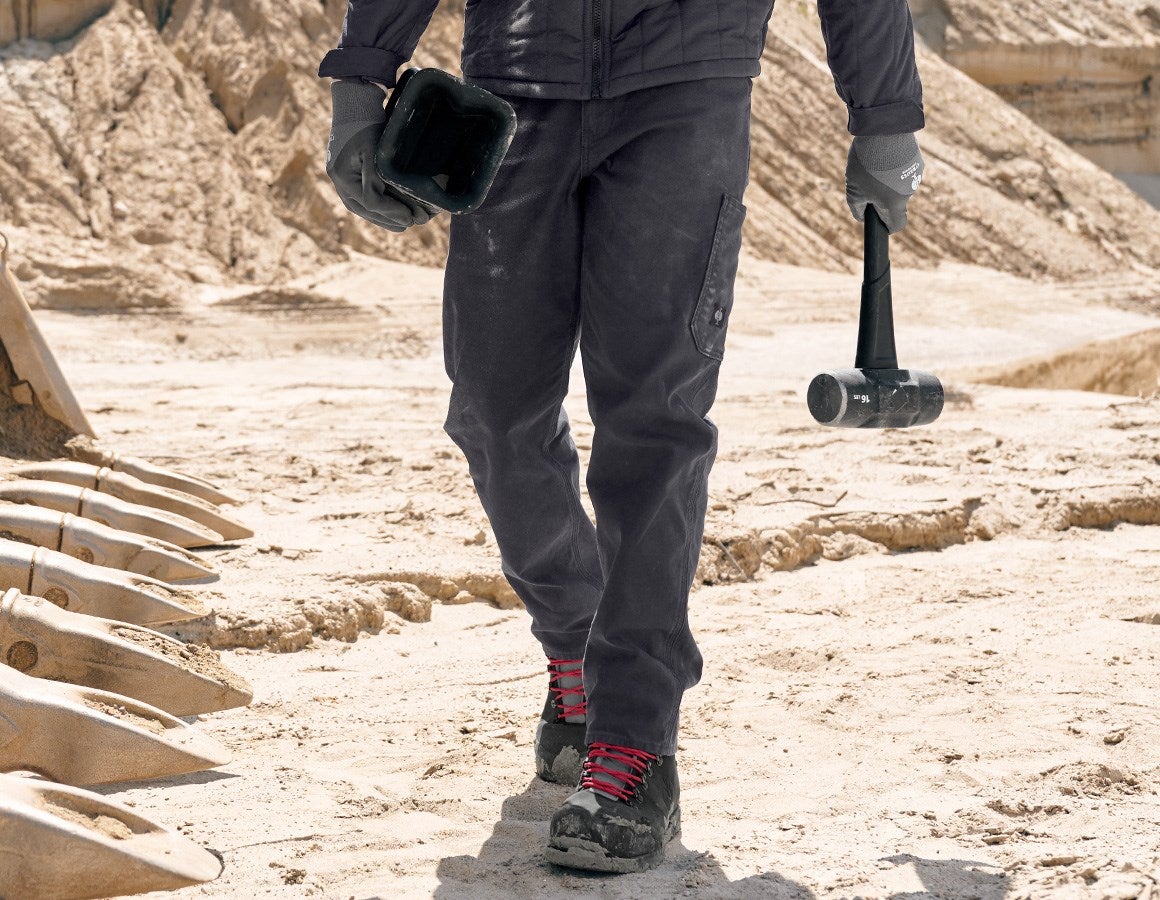 Main action image Trousers e.s.iconic black