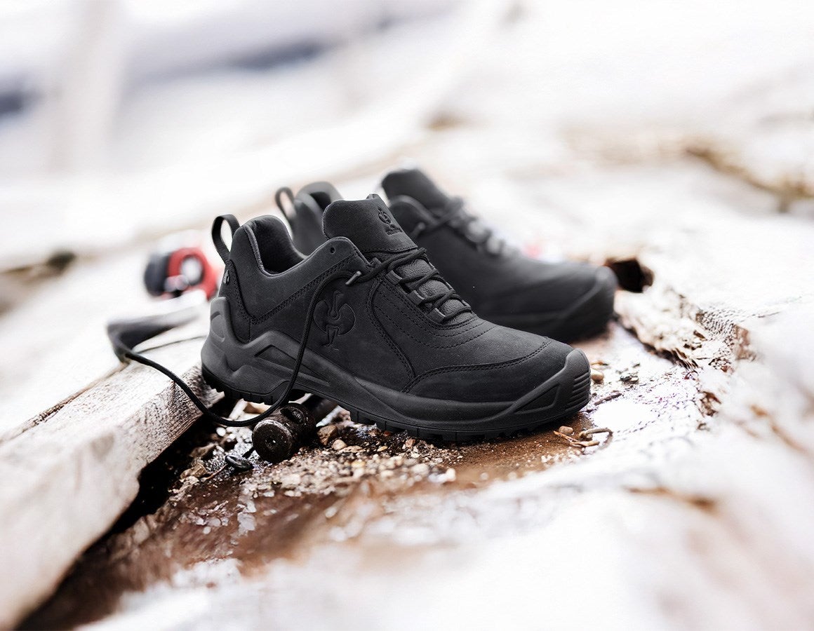 Main action image O6 Work shoes e.s. Termoli low black