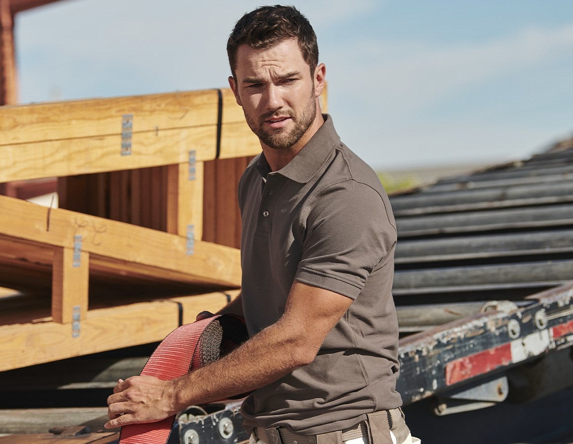Main action image e.s. Polo shirt cotton pebble