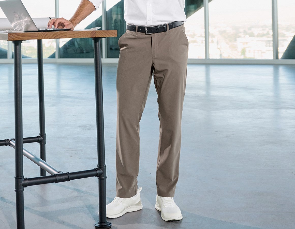 Main action image Trousers Chino e.s.work&travel umbrabrown