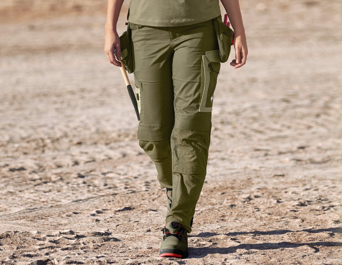 Main action image Trousers e.s.concrete light, ladies' mudgreen/stipagreen