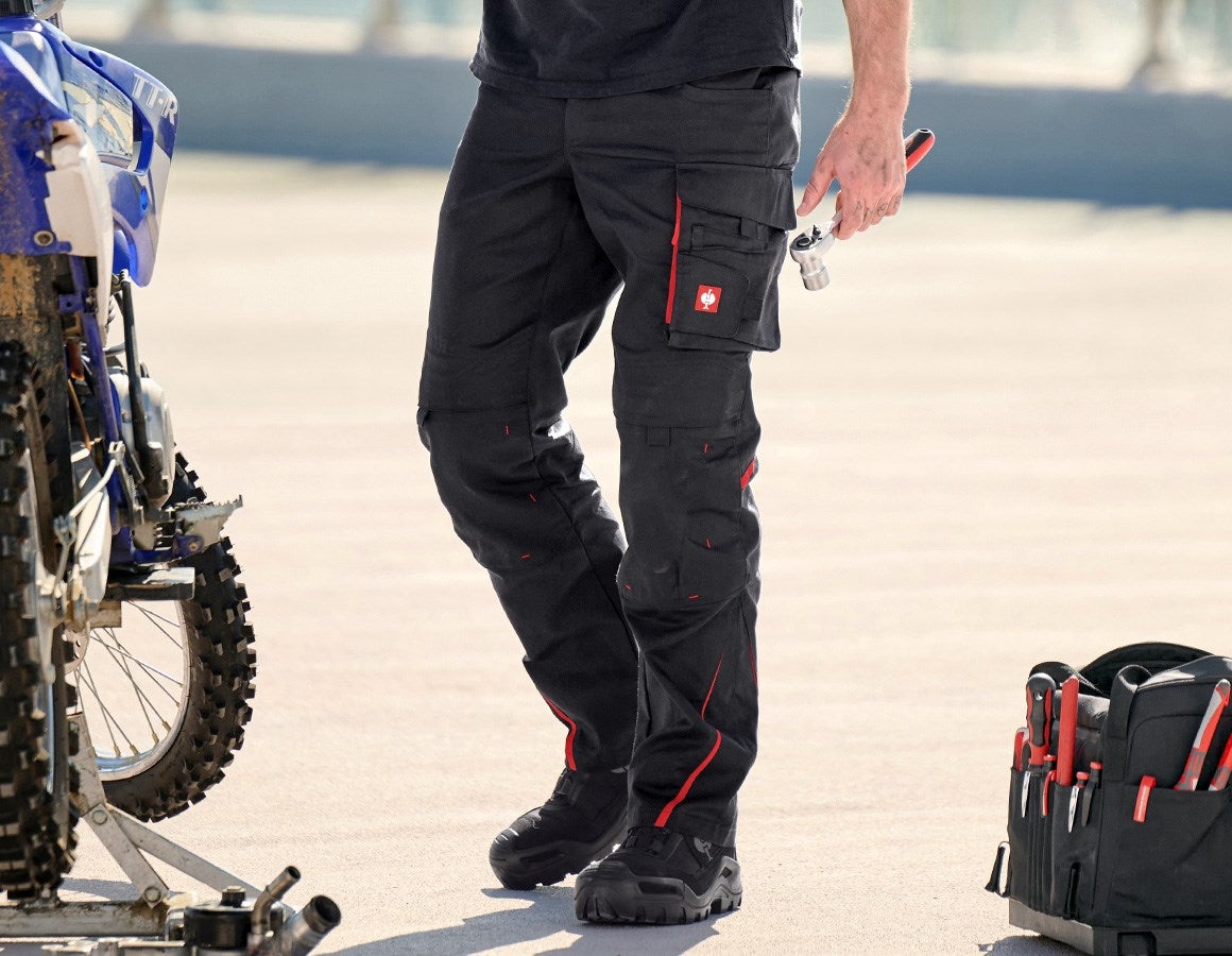 Main action image Trousers e.s.motion DIY black/straussred