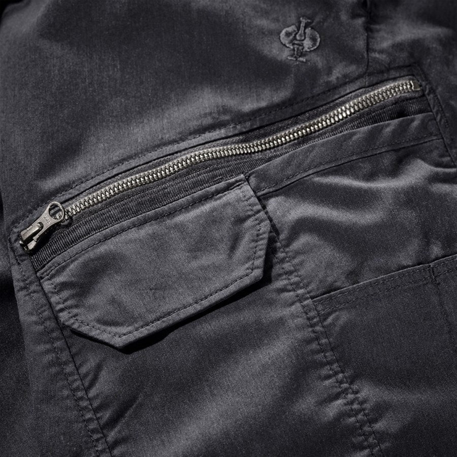 Detailed image Cargo trousers e.s. ventura vintage black