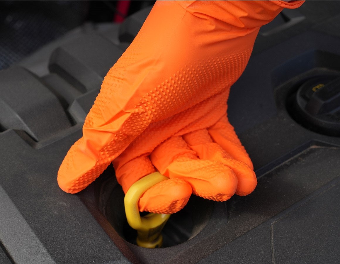 Main action image Disposable nitrile gloves Diamond, powder-free orange