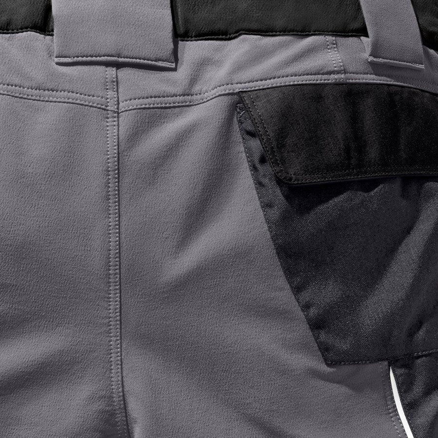 Detailed image Functional short e.s.dynashield cement/black