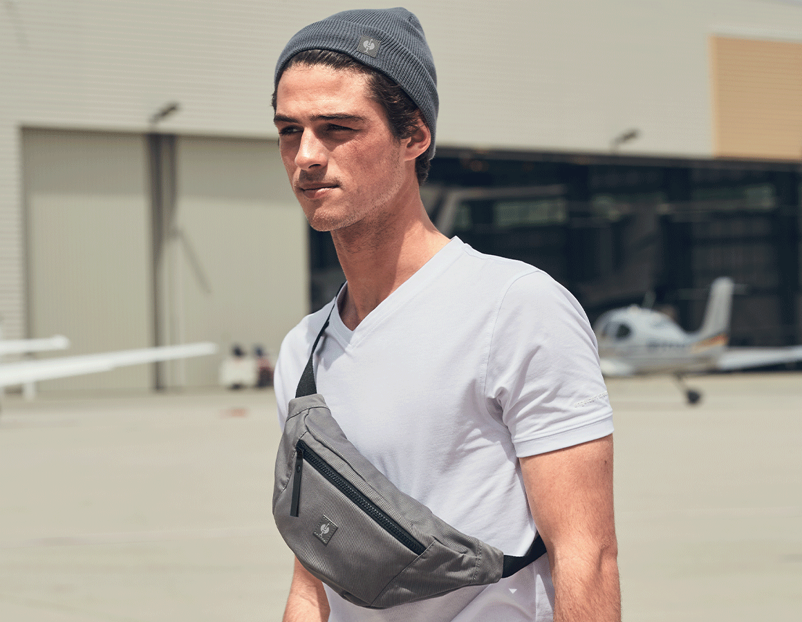 Main action image Hip Bag e.s.motion ten granite