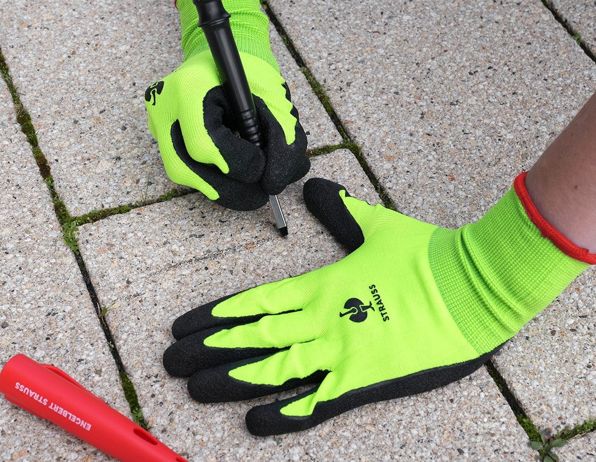 Main action image Latex knitted gloves Senso Grip XS