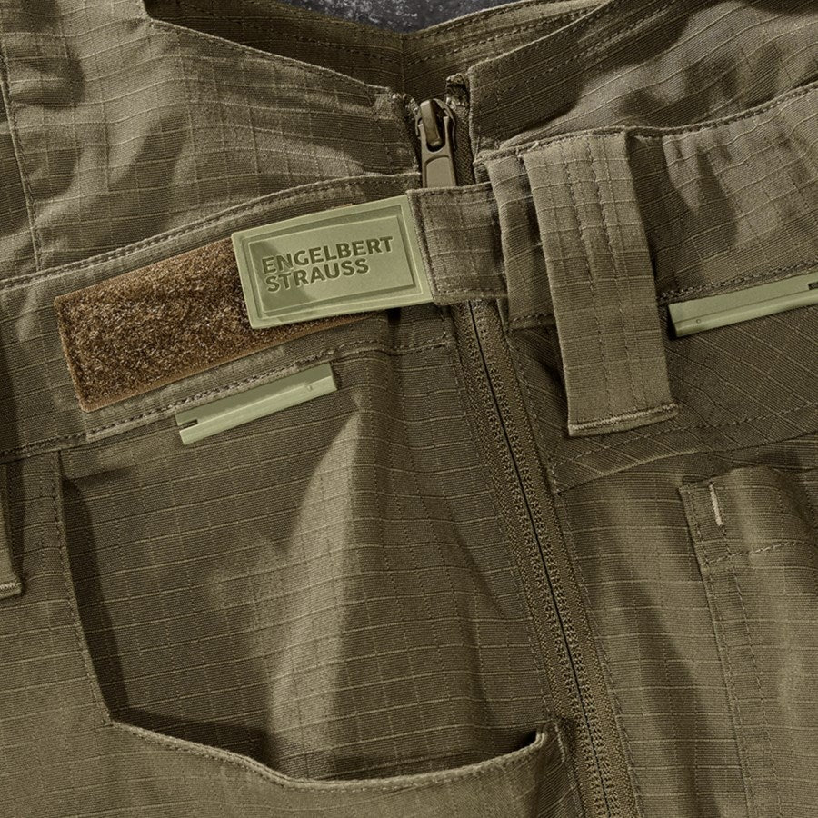 Detailed image Bib & Brace e.s.concrete solid mudgreen