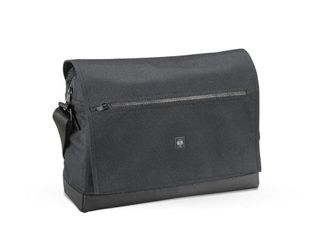 https://cdn.strauss.com/at/assets/sdexporter/images/DetailPageShopify/product/2.Release.7070540/Messenger_Bag_e_s_motion_ten-158421-6-638334062817130182.jpg