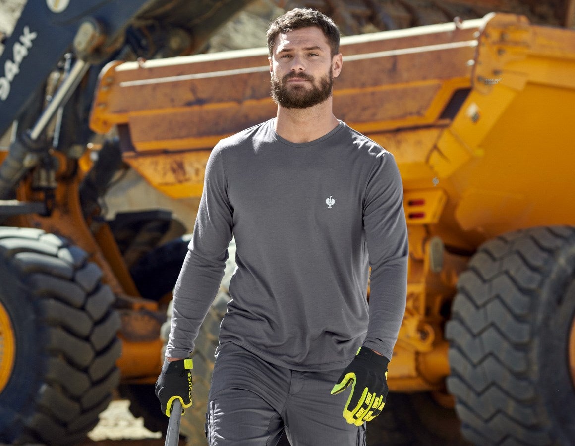 Main action image Modal-Longsleeve e.s.concrete anthracite