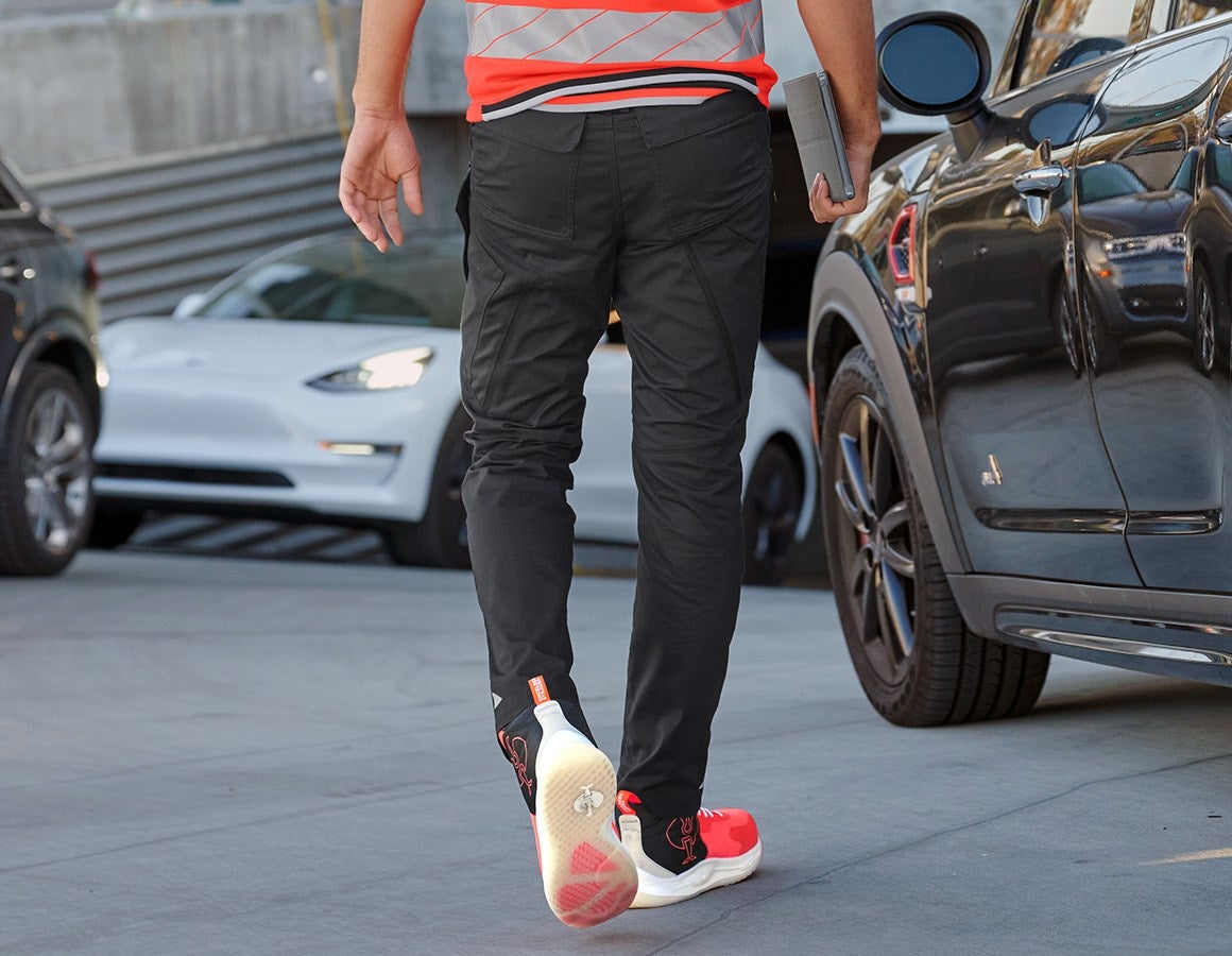 Additional image 1 Multipocket trousers e.s.ambition black