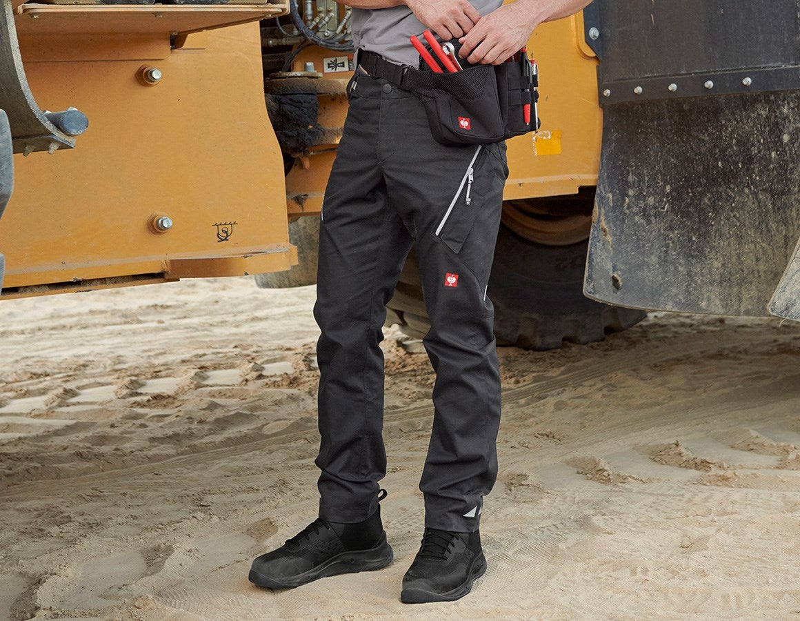 Additional image 1 Multipocket trousers e.s.ambition black/platinum