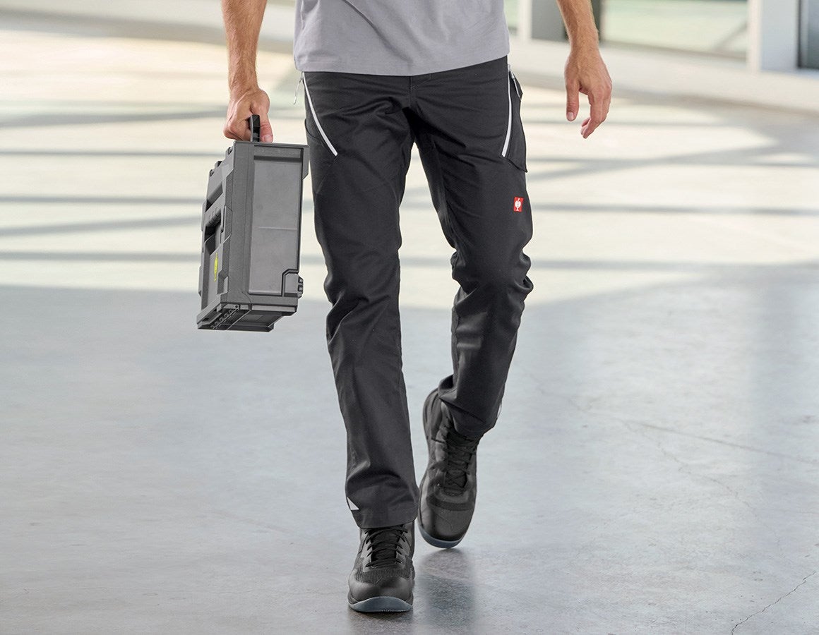 Main action image Multipocket trousers e.s.ambition black/platinum