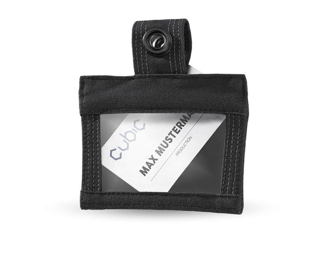 https://cdn.strauss.com/at/assets/sdexporter/images/DetailPageShopify/product/2.Release.9023020/Namensschild_e_s_roughtough-285711-0-638497353202305254.jpg