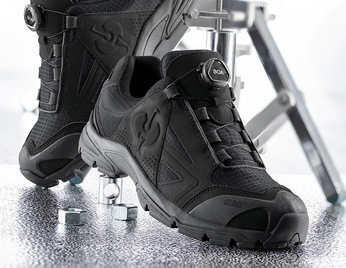 Main action image O1 Work shoes e.s. Corvids II low black