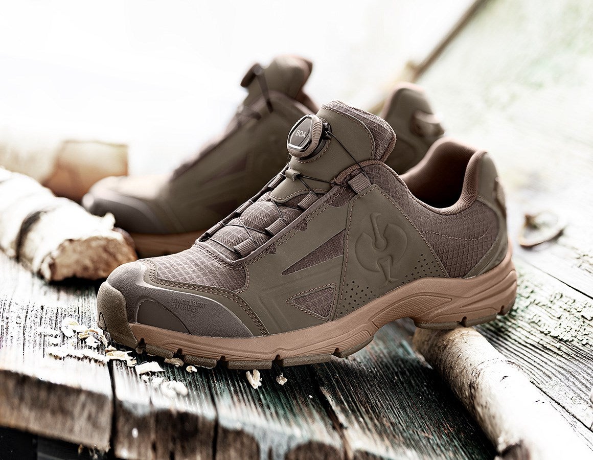 Main action image O1 Work shoes e.s. Corvids II low chestnut/hazelnut