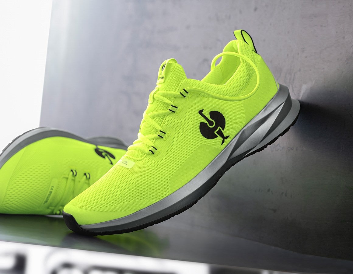 Main action image O1 Work shoes e.s. Keran high-vis yellow