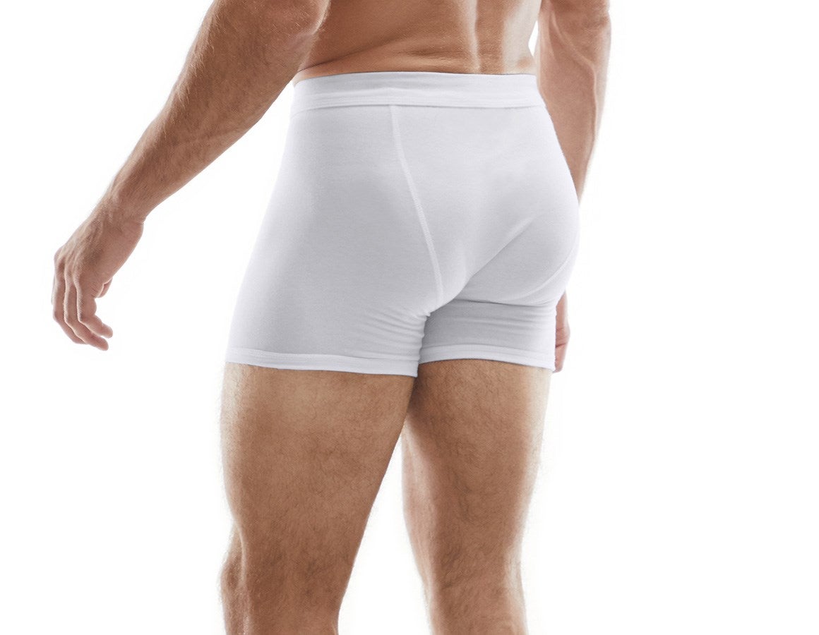 Additional image 1 Shorts Active white