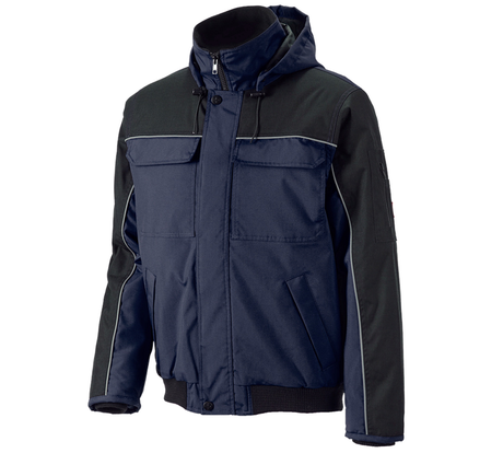 https://cdn.strauss.com/at/assets/sdexporter/images/DetailPageShopify/product/2.Release.3130691/Pilotenjacke_e_s_image-8686-3-637982116094769201.png