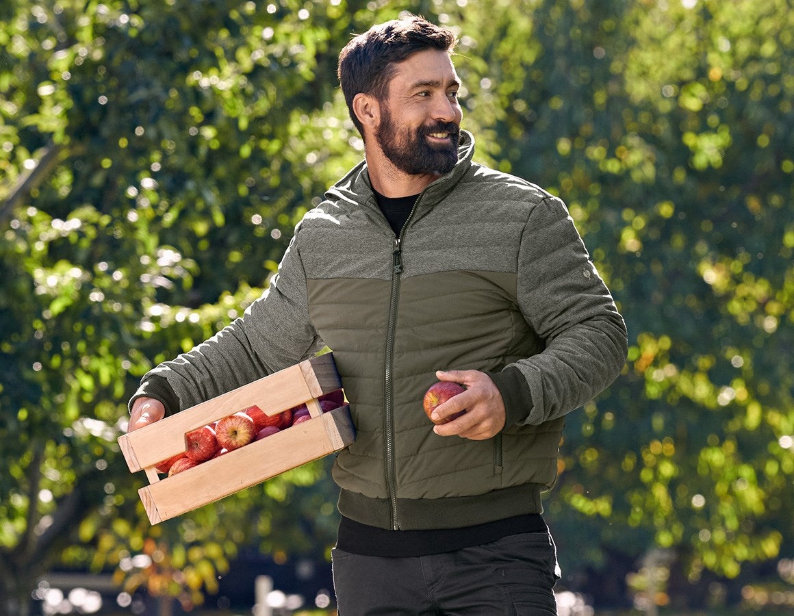 Main action image Pilot jacket e.s.motion ten disguisegreen