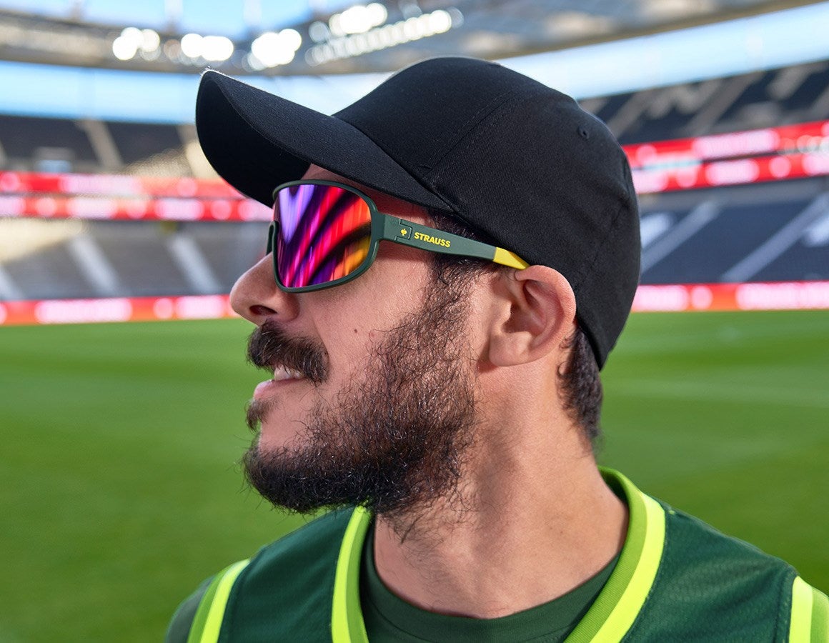 Additional image 1 Race sunglasses e.s.ambition green