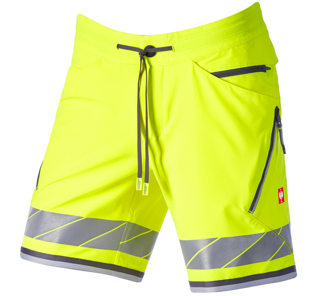 https://cdn.strauss.com/at/assets/sdexporter/images/DetailPageShopify/product/2.Release.3350780/Reflex_Funktions_Short_e_s_ambition-281501-0-638439351560711613.png