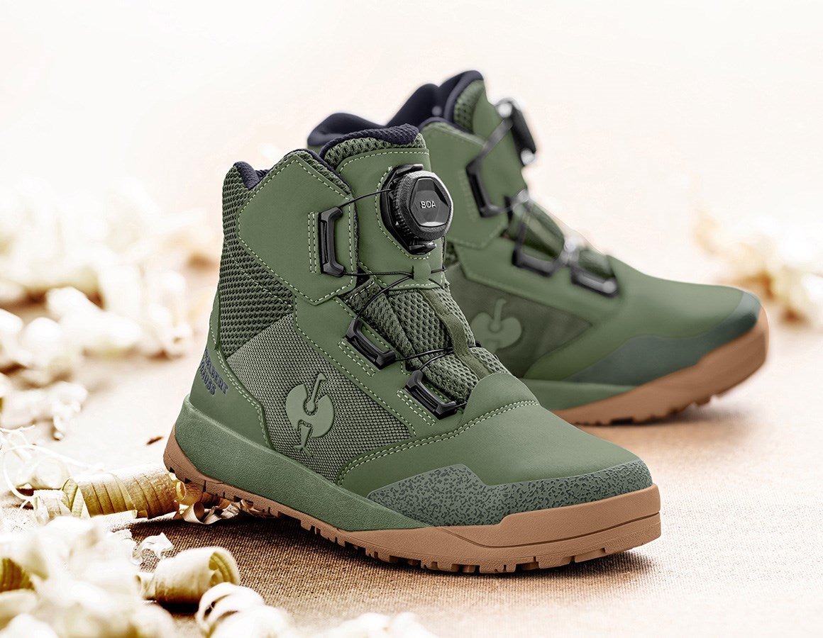 Main action image S1 Safety boots e.s. Nakuru mid forest