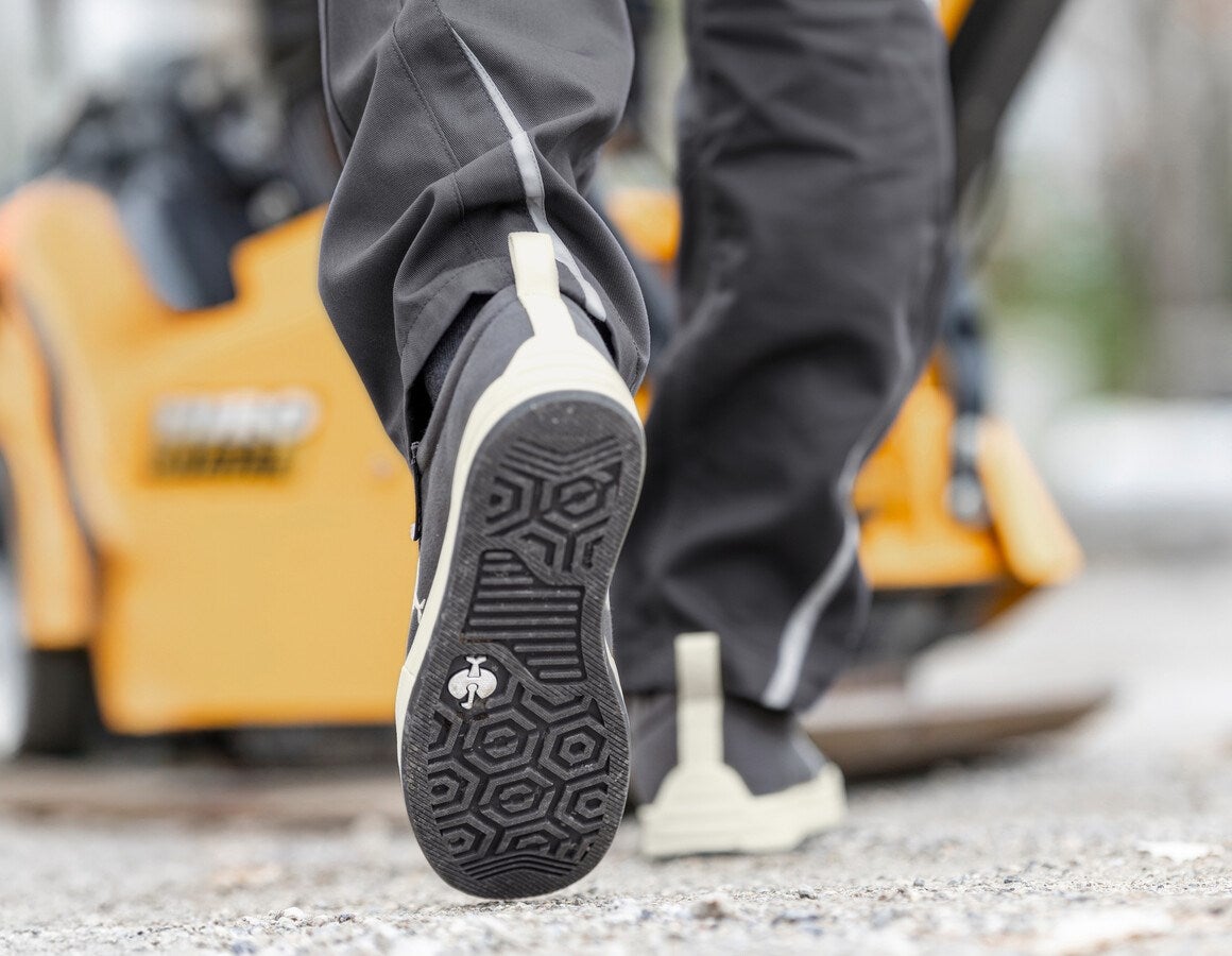 Additional image 2 S1 Safety shoes e.s. Yatala low carbongrey