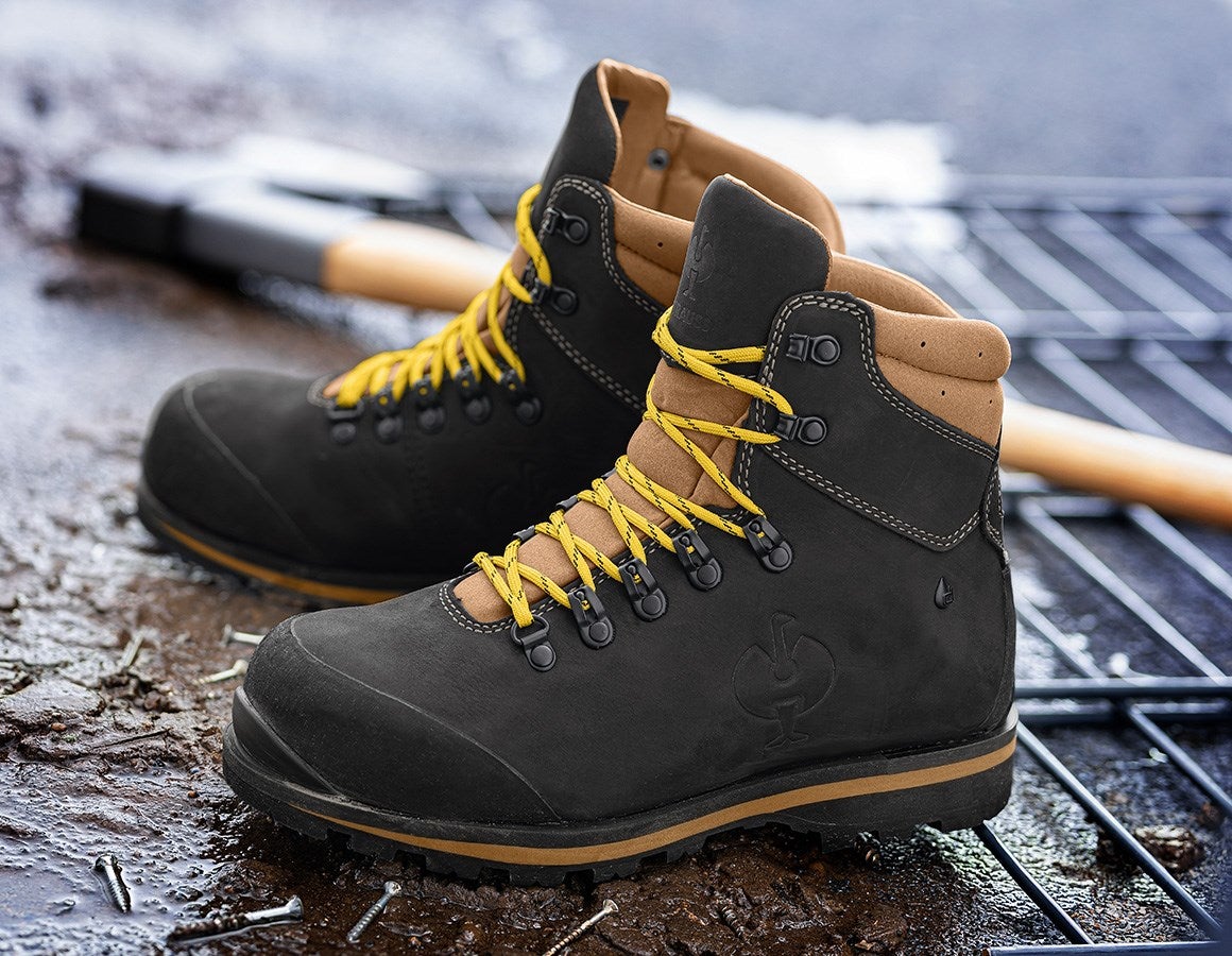 Main action image S7L Safety boots e.s. Alrakis II mid black/walnut/wheat