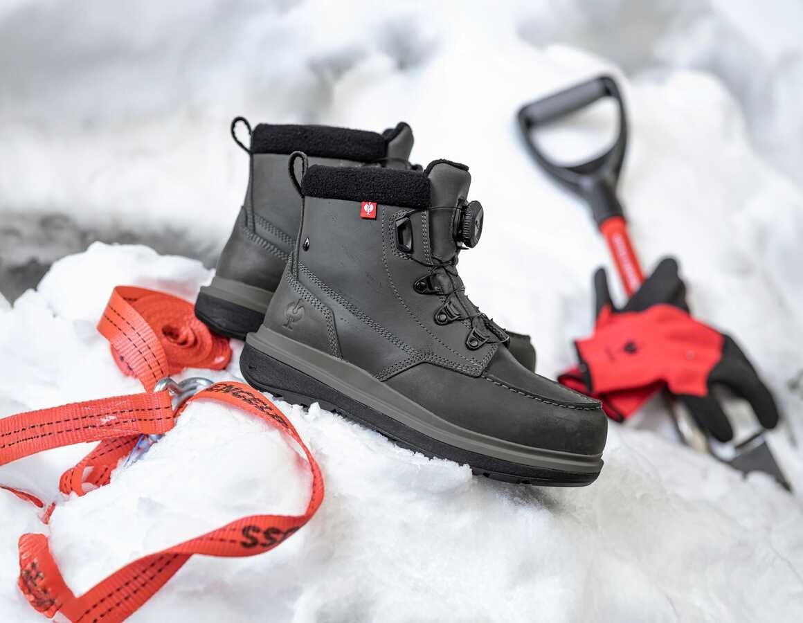 Main action image S7S Safety boots e.s. Woodside mid carbongrey