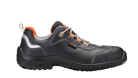 https://cdn.strauss.com/at/assets/sdexporter/images/DetailPageShopify/product/2.Release.1300860/STONEKIT_S3_Sicherheitshalbschuhe_Luke-119668-0-636371710352508857.png
