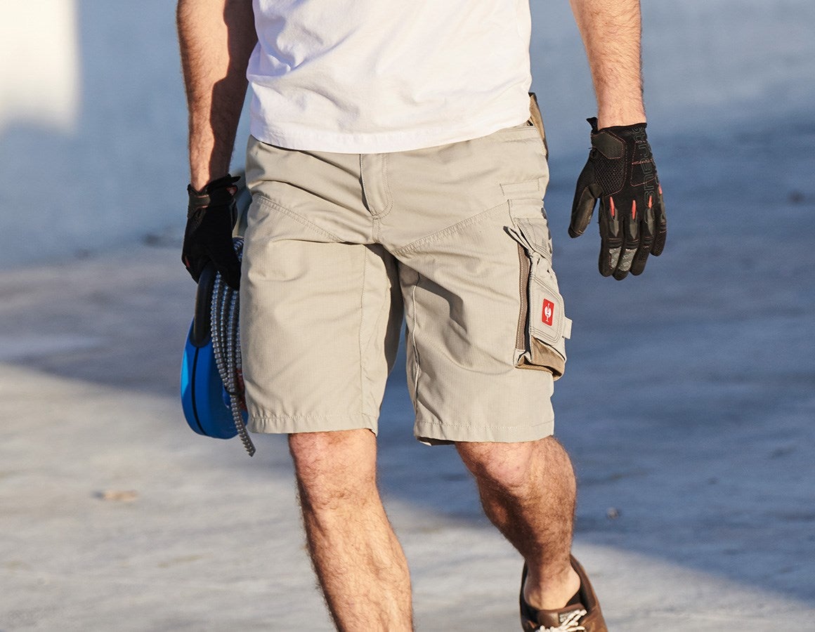 Main action image Shorts e.s.motion Summer sand/khaki/stone