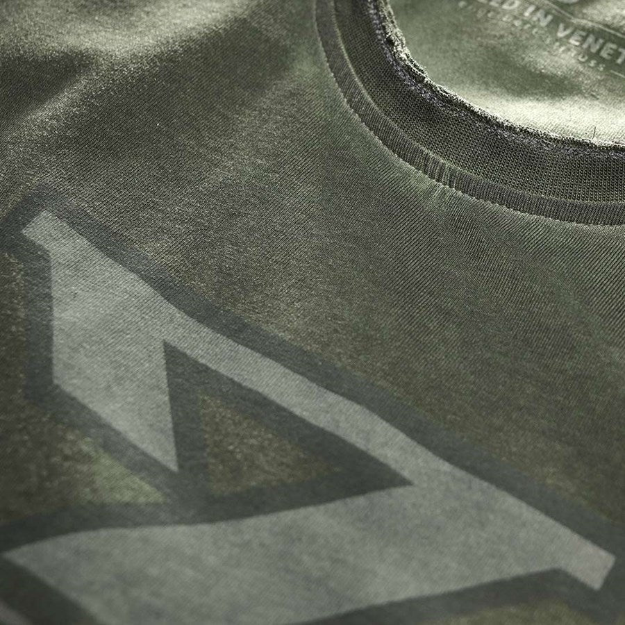 Detailed image T-Shirt e.s.motion ten disguisegreen vintage