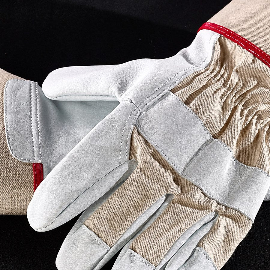 Detailed image Full leather gloves Phoenix 8