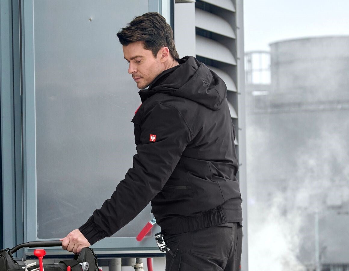 Additional image 1 Winter jacket e.s.ambition black