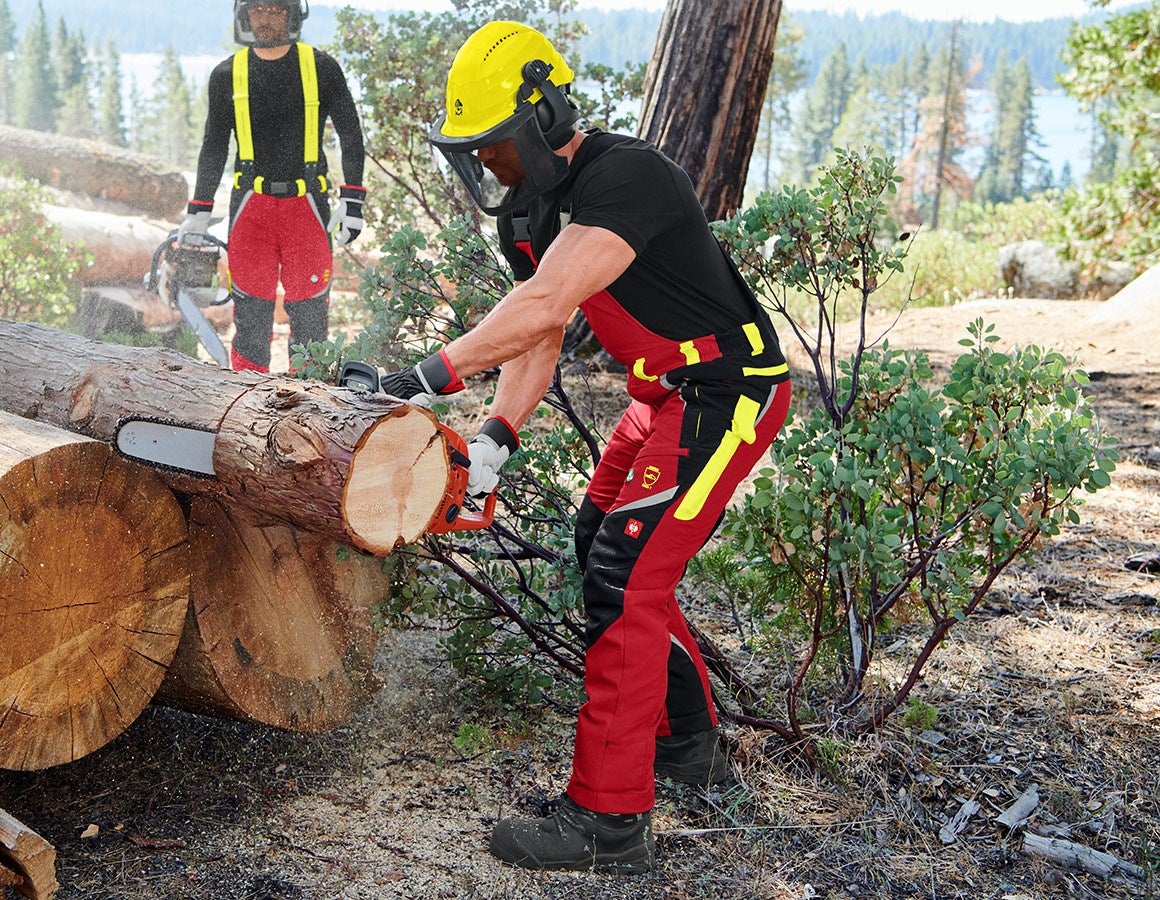 Additional image 1 e.s. Forestry cut protection bib & brace, KWF red/high-vis yellow