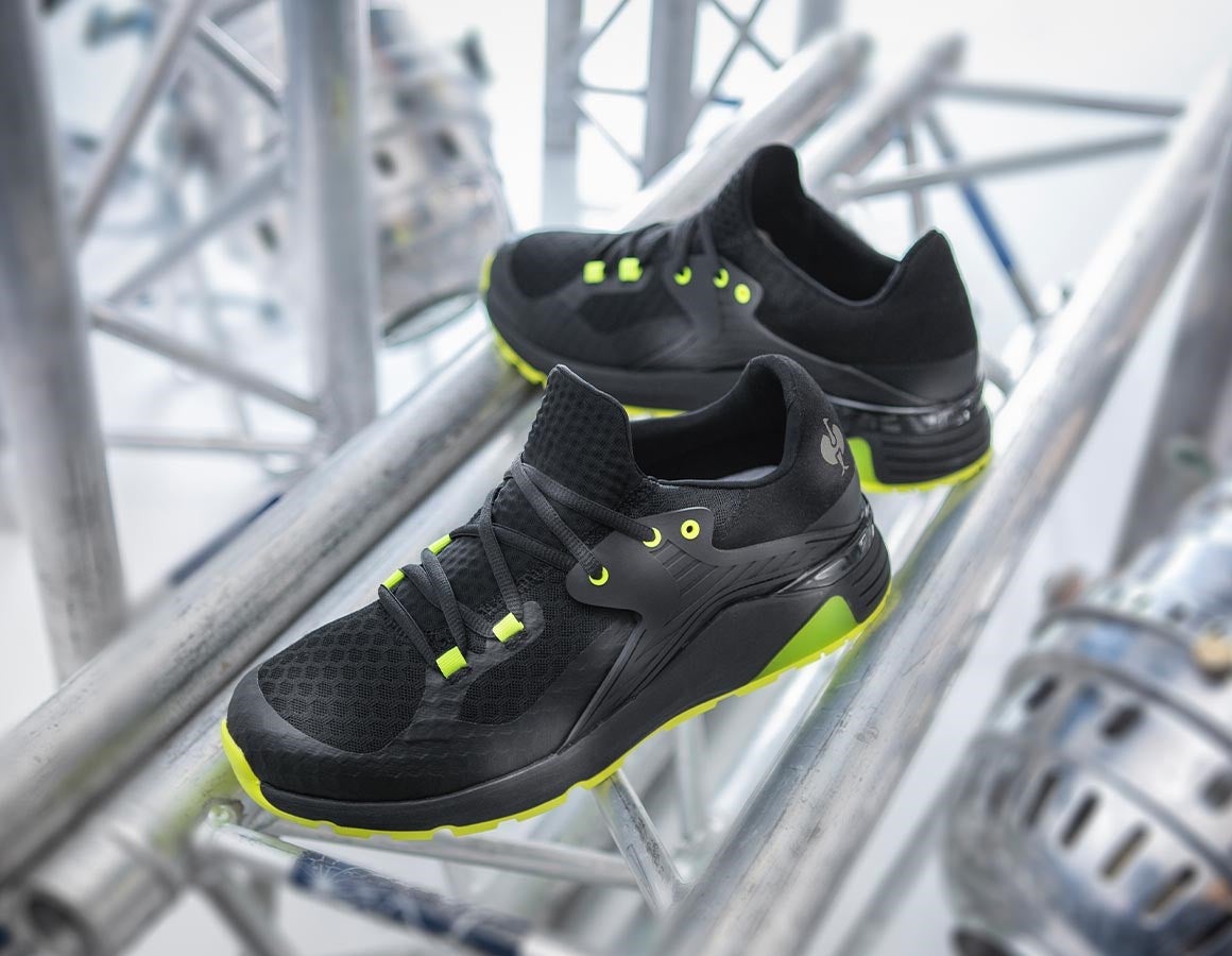 Main action image e.s. O1 Work shoes Pietas oxidblack/high-vis yellow