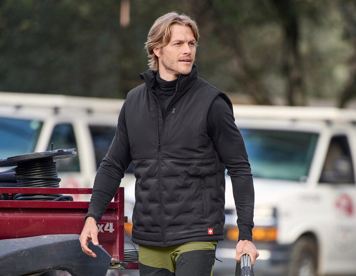 Main action image e.s. Padded bodywarmer black