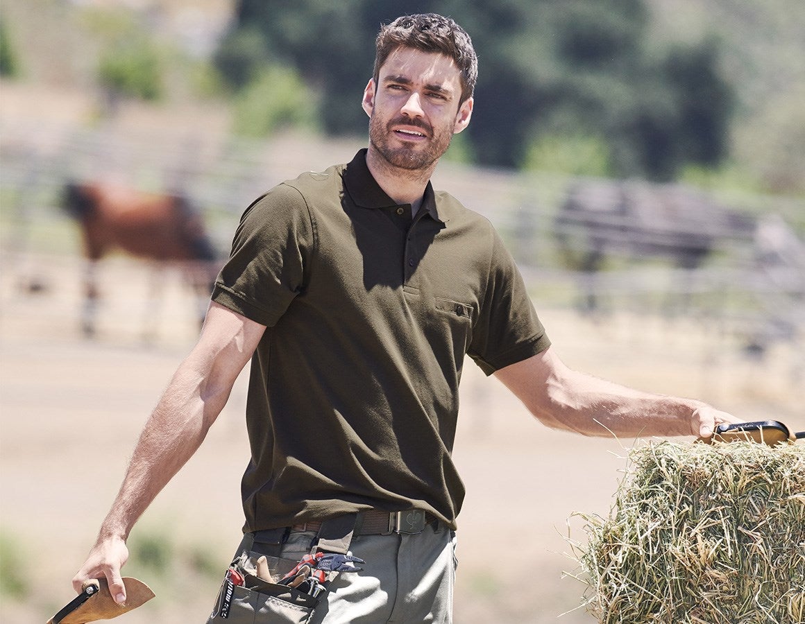 Main action image e.s. Polo shirt cotton Pocket olive