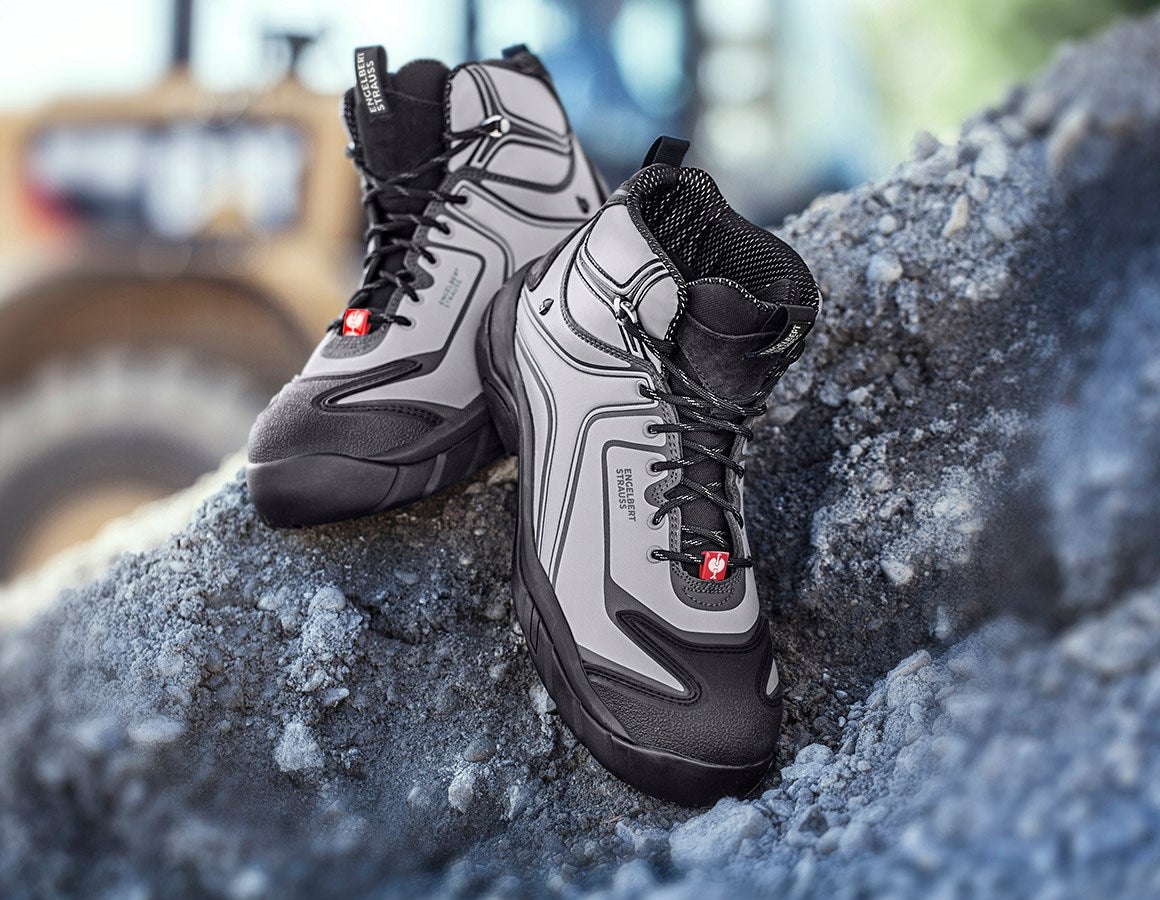 Main action image e.s. S3 Safety shoes Kajam platinum/anthracite/black