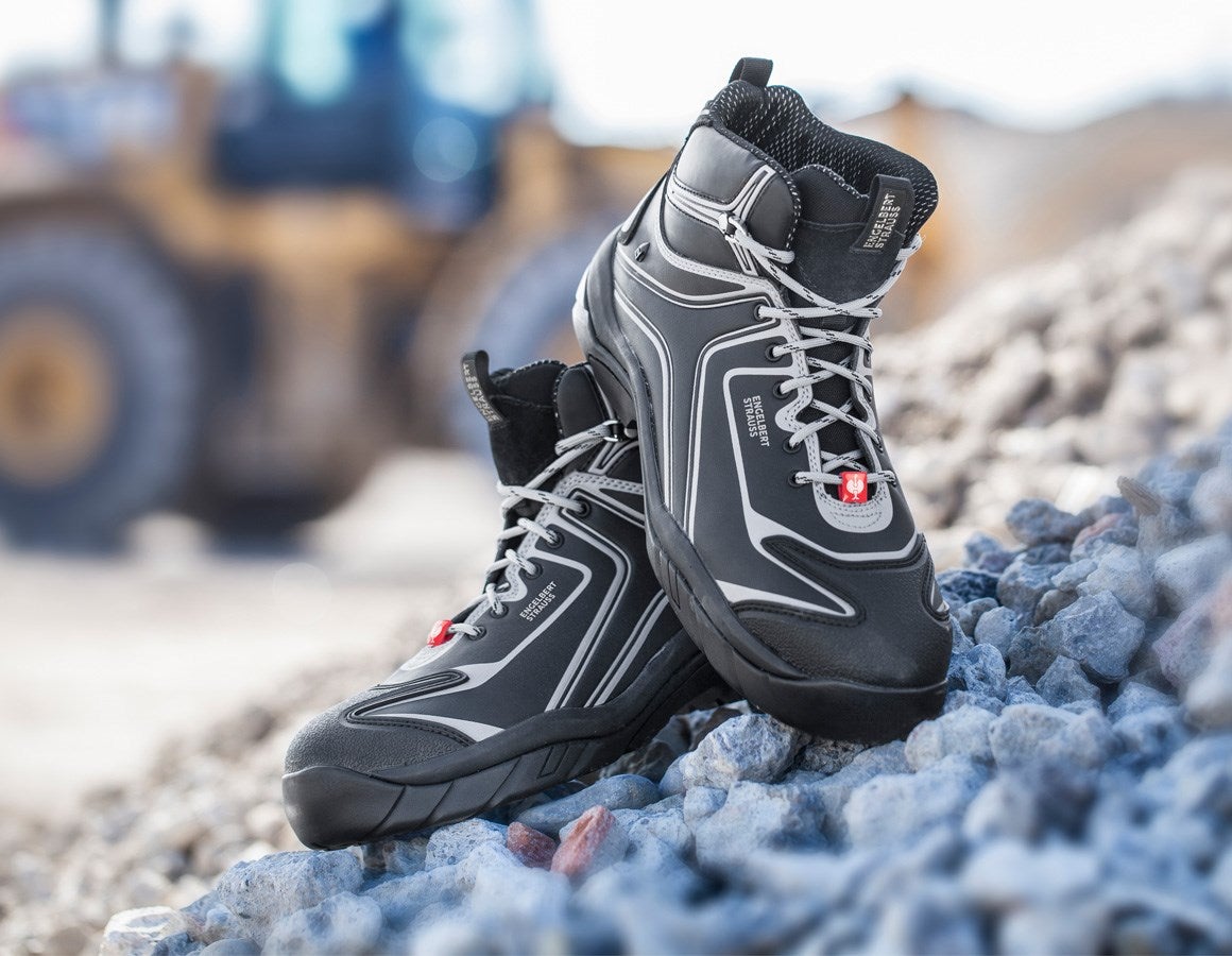 Main action image e.s. S3 Safety shoes Kajam black/platinum