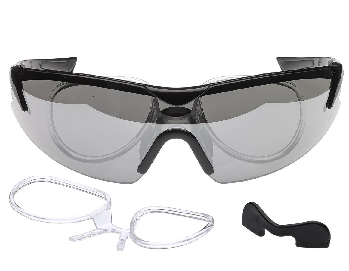 Main action image e.s. Safety glasses Araki, with glasses holder tinted