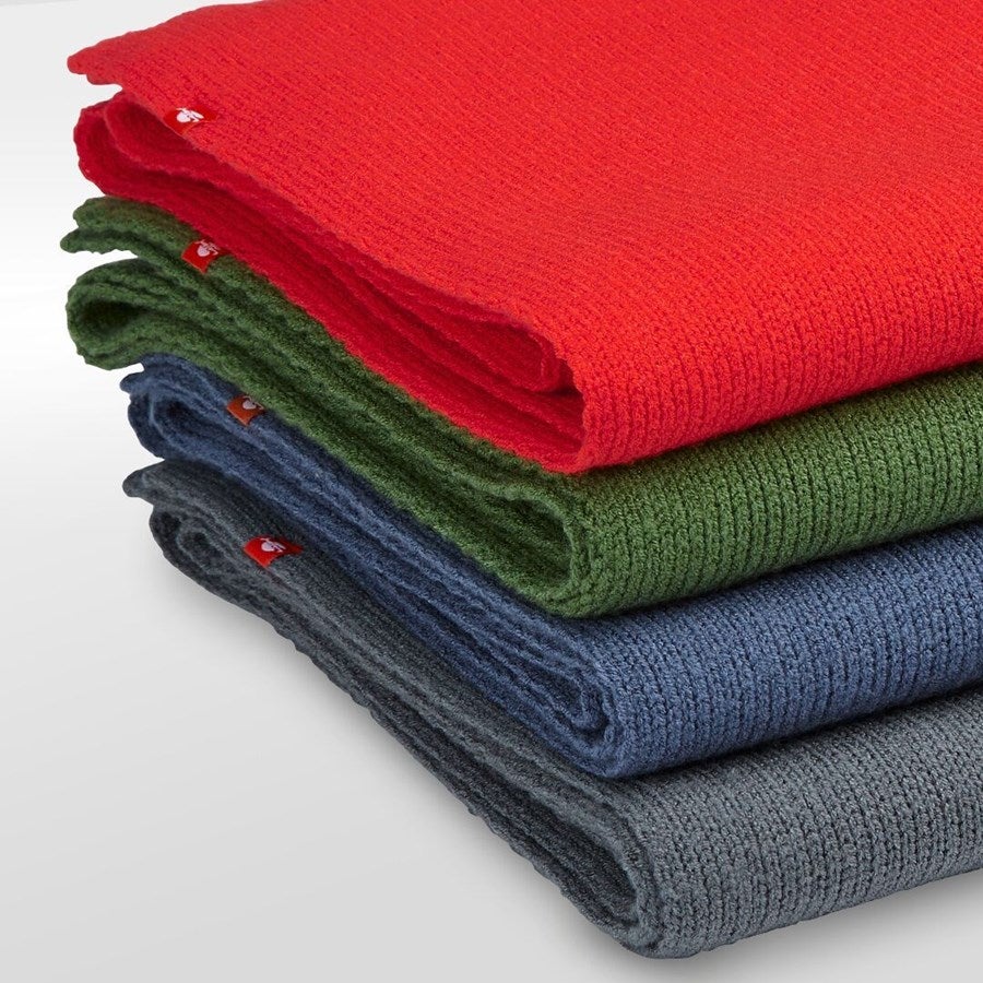 Detailed image e.s. Knitted scarf nordicgreen