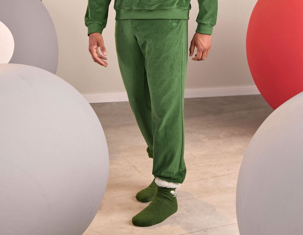 Main action image e.s. Sweat trousers Terry nordicgreen