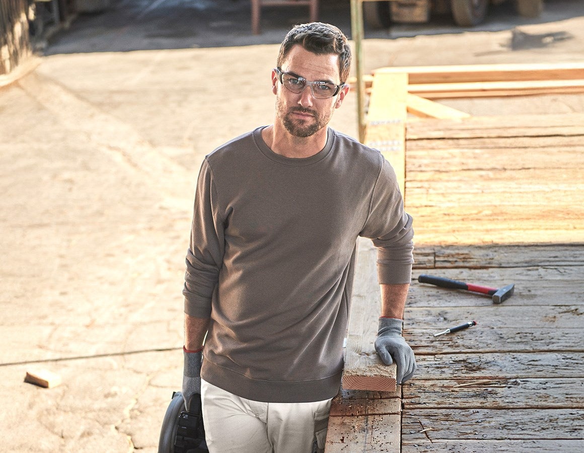 Main action image e.s. Sweatshirt poly cotton pebble