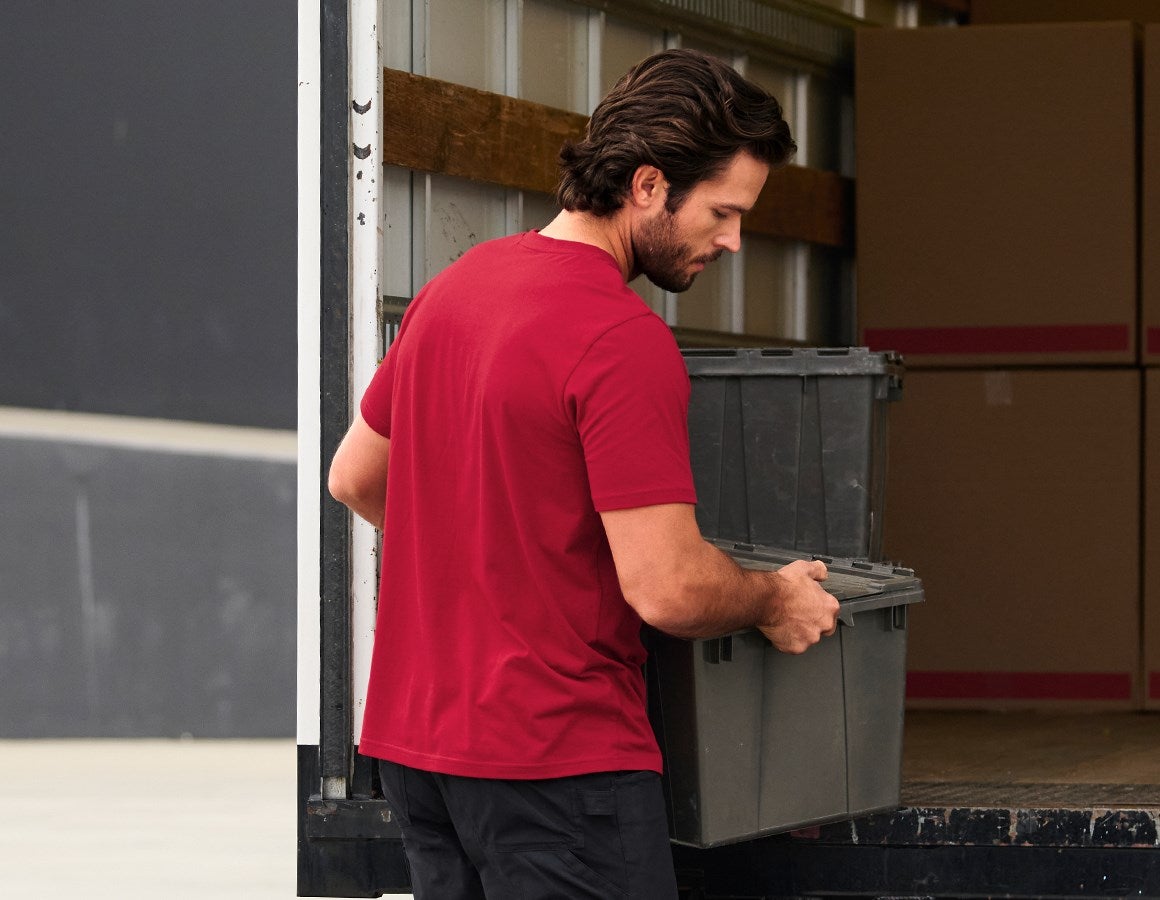 Additional image 1 e.s. T-shirt cotton red