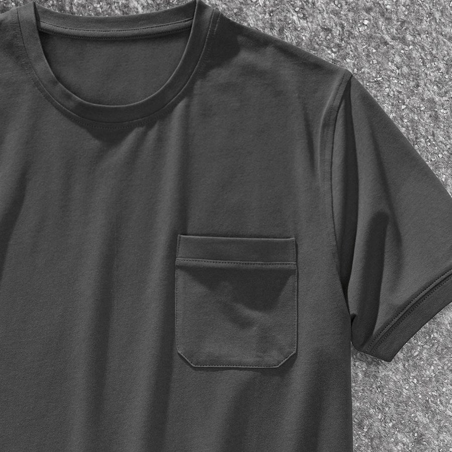Detailed image e.s. T-shirt cotton stretch Pocket anthracite