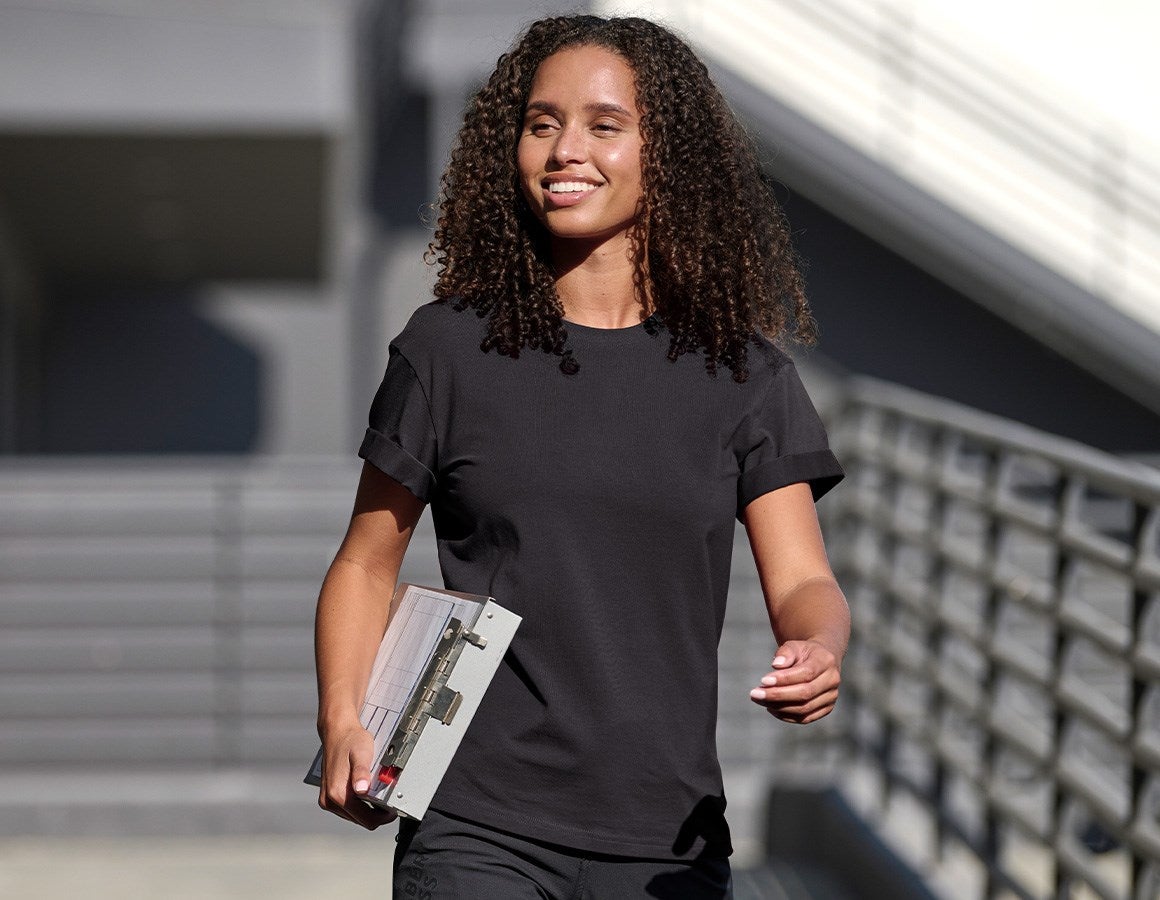 Main action image e.s. T-shirt cotton stretch rolled sleeve, ladies black