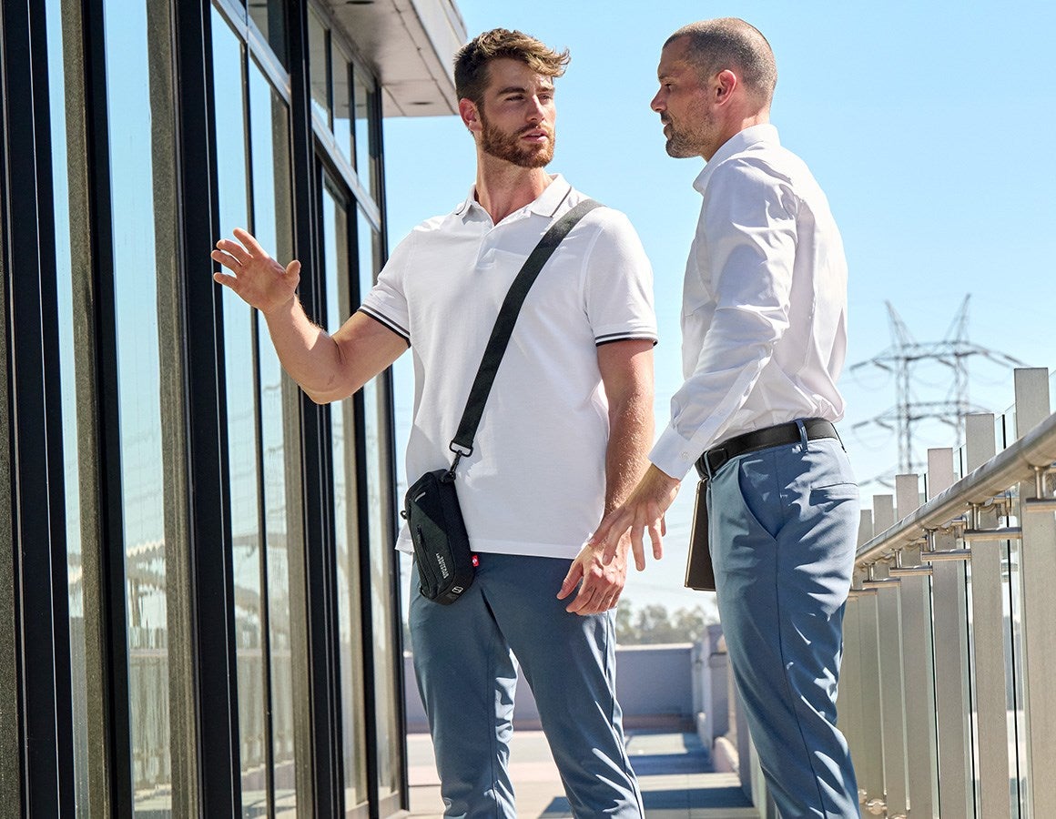 Additional image 2 e.s. phone leash bag black